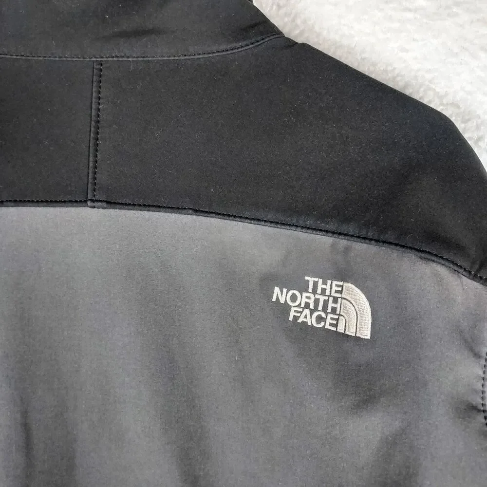 The North Face Apex Soft Shell Jacket Mens Medium Black Gray Full Zip